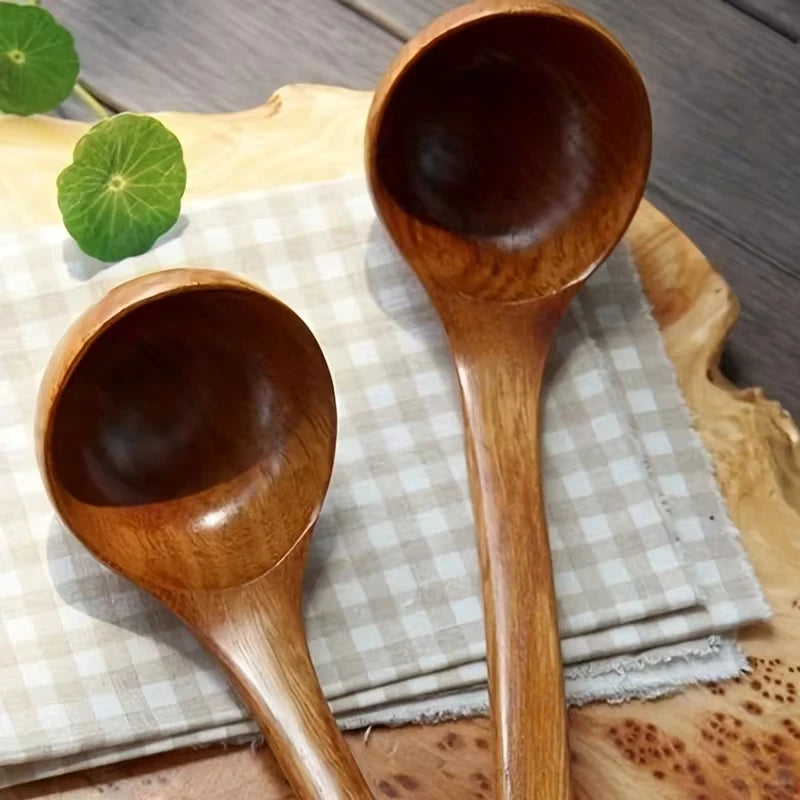 Non-stick wooden cooking spoon